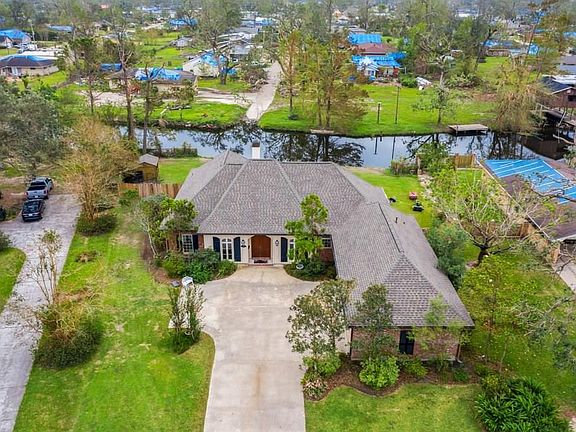 3rd image of 501 Orchard Dr