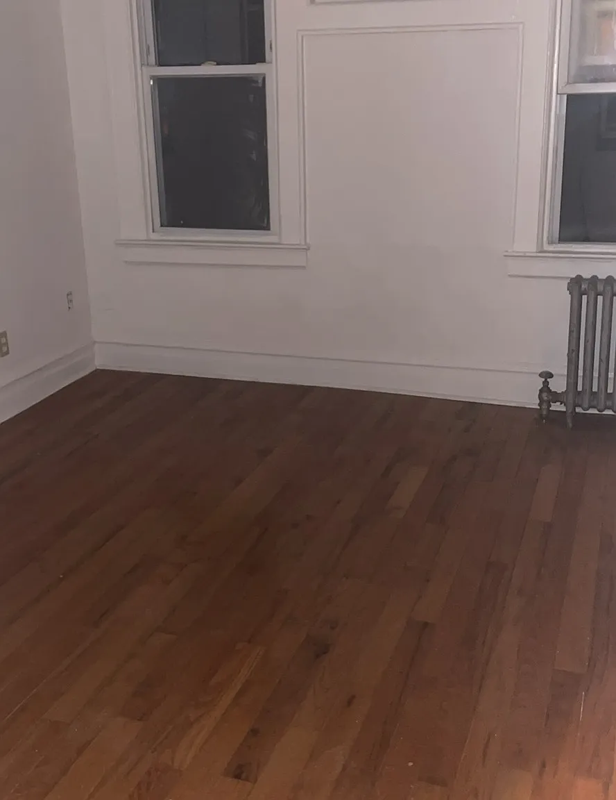 3 bed, $2,000 — Photo 1
