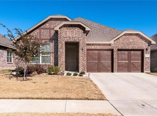 3733 Fossil Tree Ln, Fort Worth, TX 76244