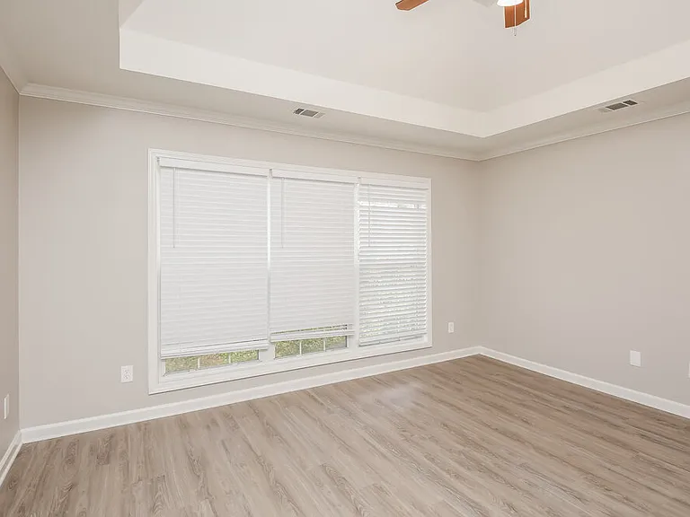 802 Pinder Point Ct — Photo 14