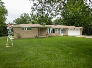 416 Bergman Ln, Belle Vernon, PA 15012