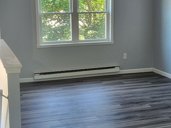 4th image of 315 Roberts St APT B