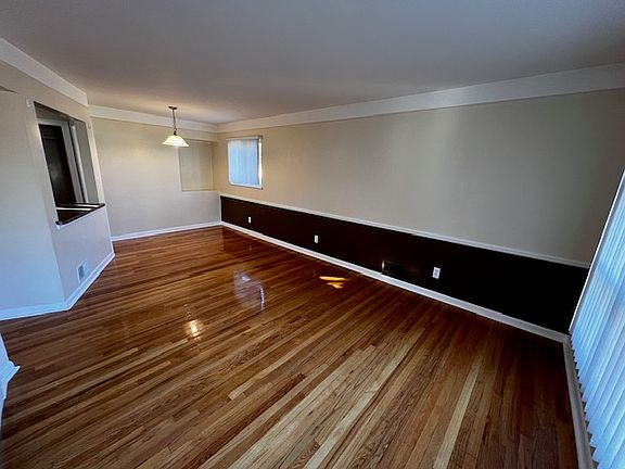 5th image of 27873 Palmer Blvd