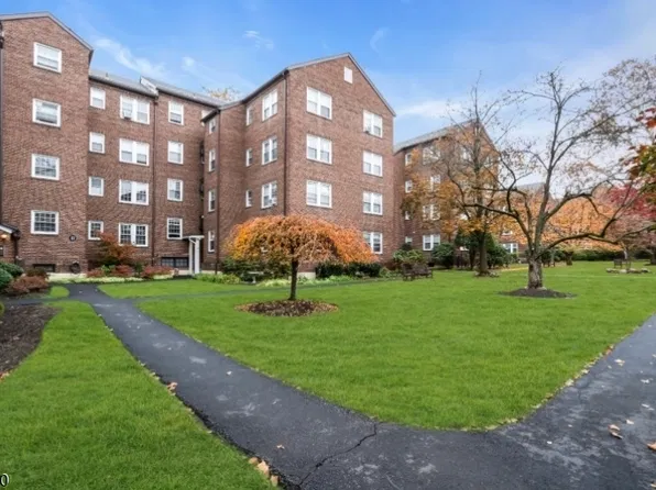 217 Prospect Ave BLDG 12A #2A, Cranford Twp., NJ 07016