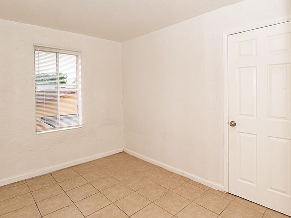 2nd image of 1104 22nd St #1104C