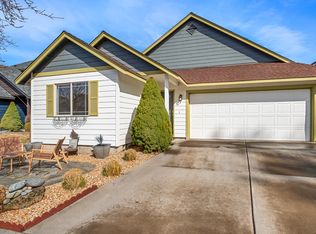 61020 Borden Dr, Bend, OR 97702