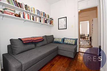 Rented by RES New York