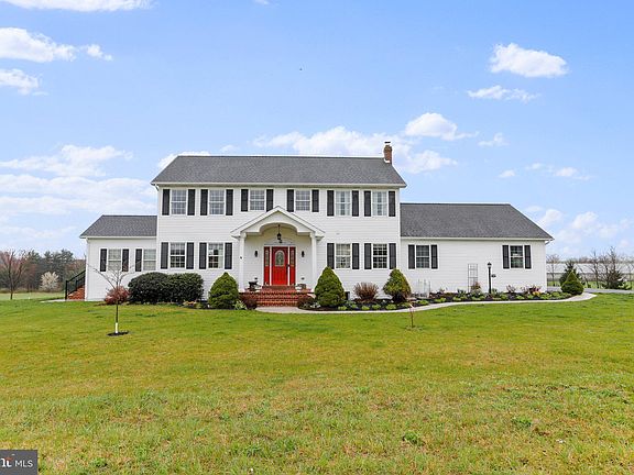 4th image of 110 Briar Creek Ln