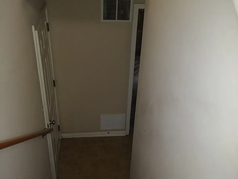 11624 N Manning Ave — Photo 9