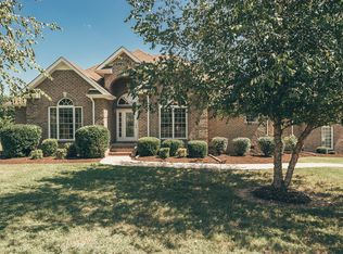 1208 Glover Hills Dr, Springfield, TN 37172