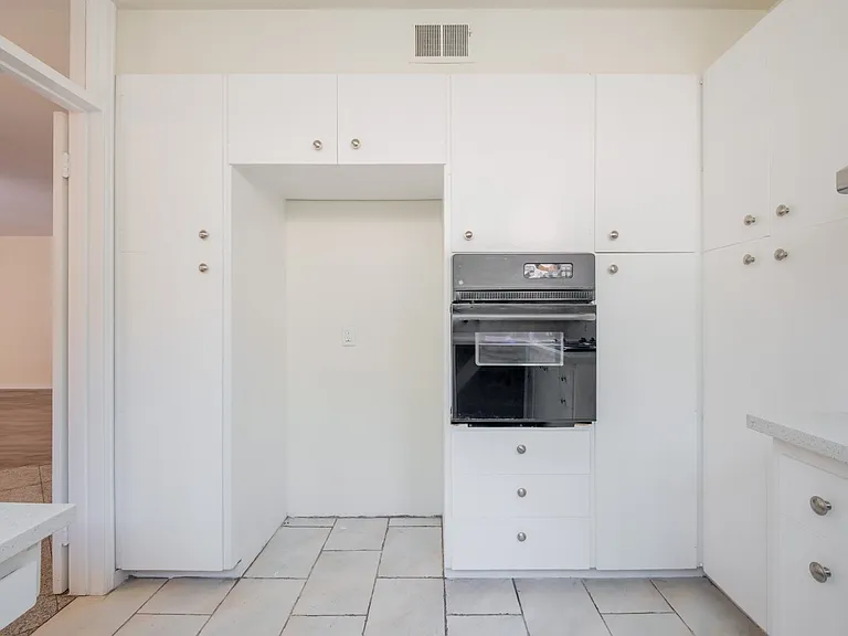 432 S Sierra Madre Blvd #1 — Photo 19
