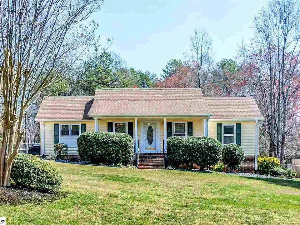 1st image of 209 Pine Meadow Dr
