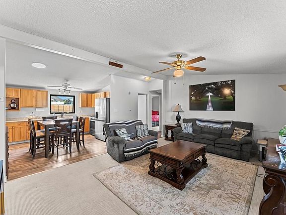 5th image of 956 S Countryside Ln
