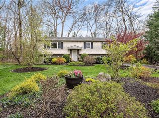 5 Beaver Ct, New City, NY 10956