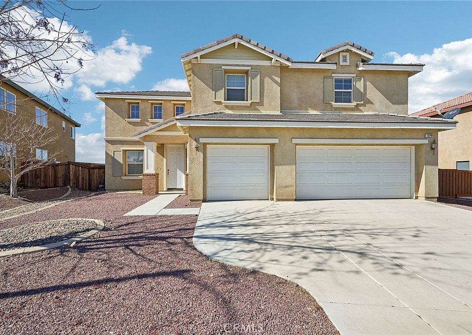 1st image of 13748 Camino Lindo St