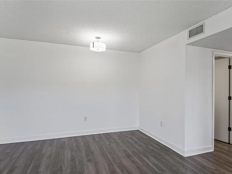 305 Hammock Pine Blvd #305 — Photo 13