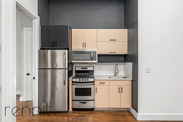 Rented by Rennit Inc. | media 2