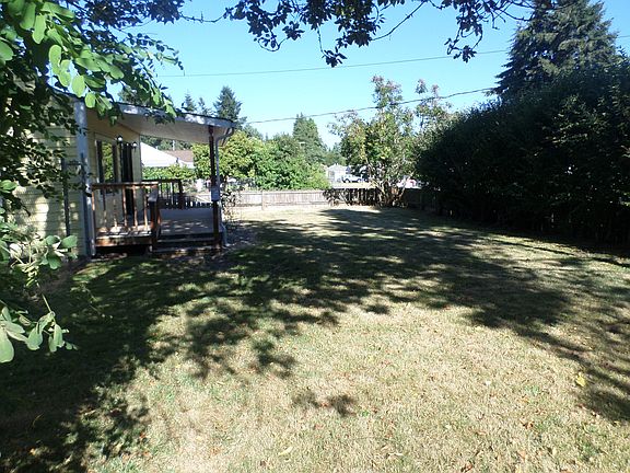 3rd image of 4428 15th Ave SE