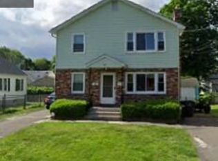 29 Mozart St, West Hartford, CT 06110