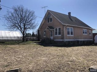 156 Summit Ave, Montvale, NJ 07645