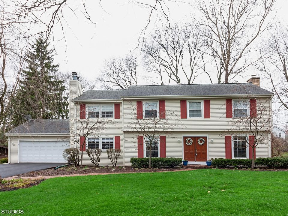 1st image of 3S102 Blackcherry Ln