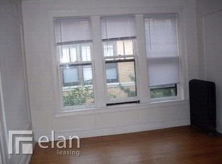 643 W Patterson Ave, Chicago, IL 60613