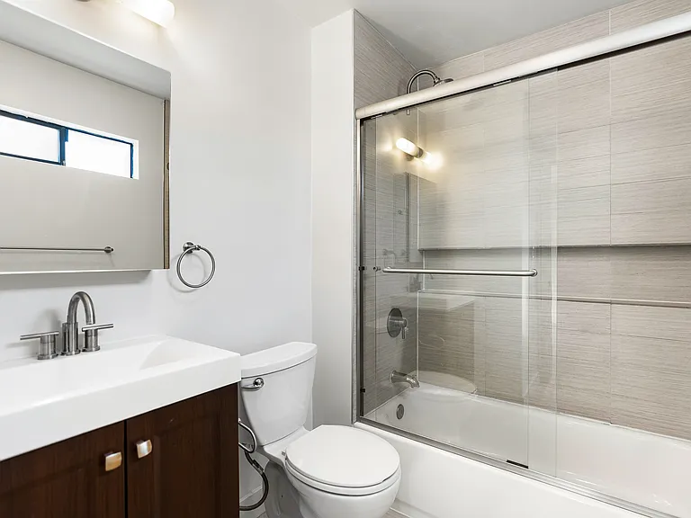 4053 W 23rd St #B — Photo 16