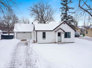 211 S Oakland Ave, Oconto Falls, WI 54154