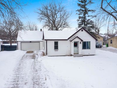 211 S Oakland Ave, Oconto Falls, WI, 54154