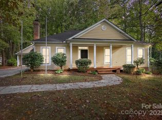 6217 Randy Dr, Charlotte, NC 28215