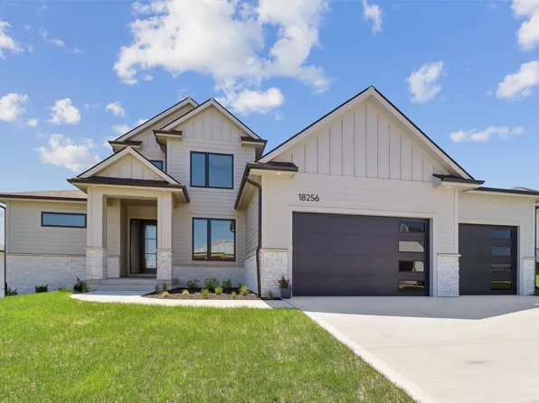 18256 Alderleaf Dr, Clive, IA 50325