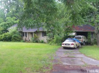 232 Bellevue St, Goldston, NC 27252