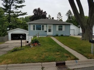 519 W South St, Hastings, MI