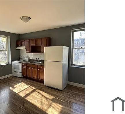 2 bed, 576 sqft, $1,250 — Photo 2