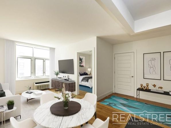 90-02 Queens Blvd #530