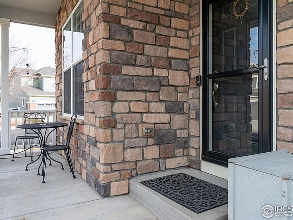3rd image of 1682 Dorothy Cir