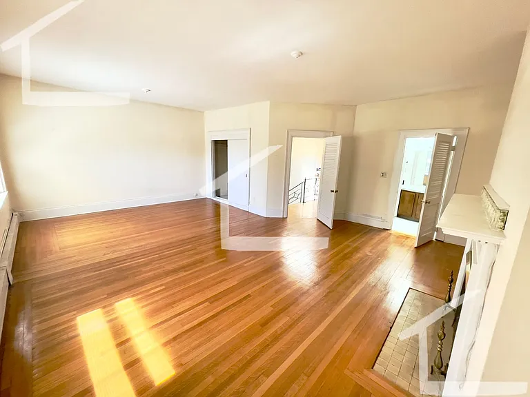 1716 Beacon St #MR3 — Photo 19