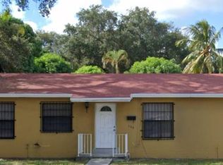 590 NE 162nd St, Miami, FL 33162