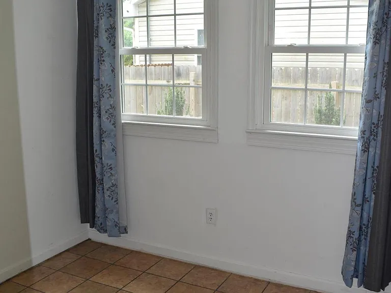 1259 Holly Vista Dr — Photo 9