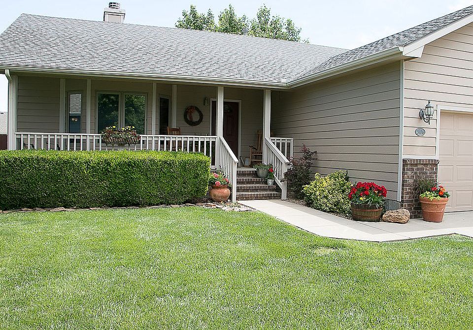 1st image of 3106 Foxfire Dr