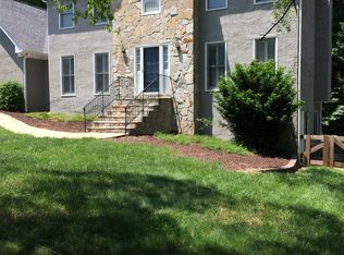 1225 Saint Ives Ct, Suwanee, GA 30024