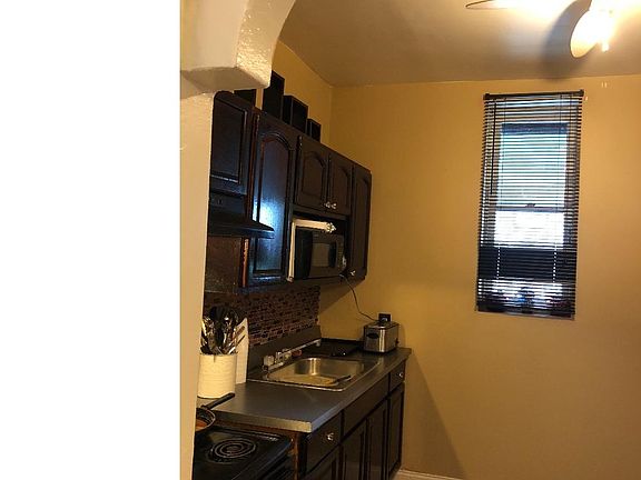 4th image of 2859 N Marston St