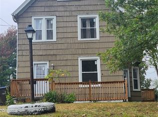 1417 Hall Ave, Sharon, PA 16146