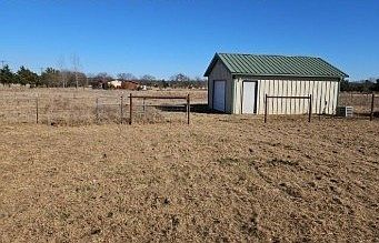 3rd image of 1767 Rs County Rd #1610