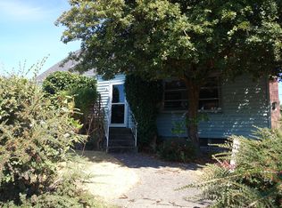 6038 47th Ave SW, Seattle, WA 98136