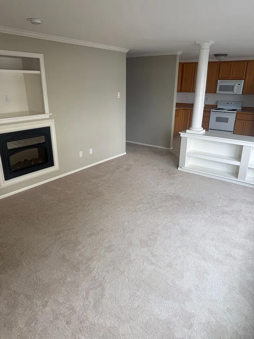 Buchan Apartments in Madison Park — Photo 4