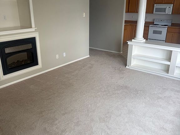 4th image of 2032 43rd Ave E APT 15