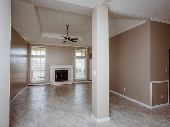 3rd image of 7880 Kemper Cir