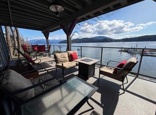 418 Marine Dr, Gibsons, BC V0N1V9