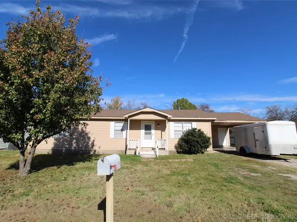 60 Mistletoe St, Lone Grove, OK 73443